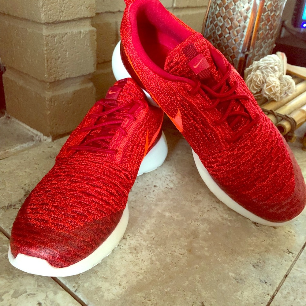 Nike Roshe Flyknit